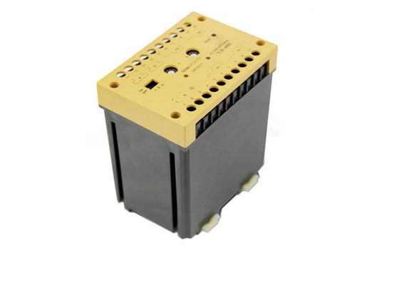 दोहरी लेन के लिए 4 रिले आउटपुट और 10 ग्रेड संवेदनशीलता के साथ ऑटोमैटिक बैरियर गेट वाहन लूप डिटेक्टर