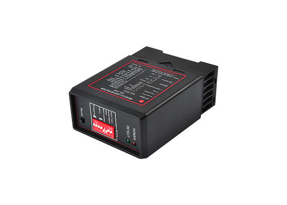 100ms प्रतिक्रिया समय 200m लूप कनेक्शन और वाहन का पता लगाने के लिए 4 संवेदनशीलता स्तरों के साथ प्रेरक लूप डिटेक्टर