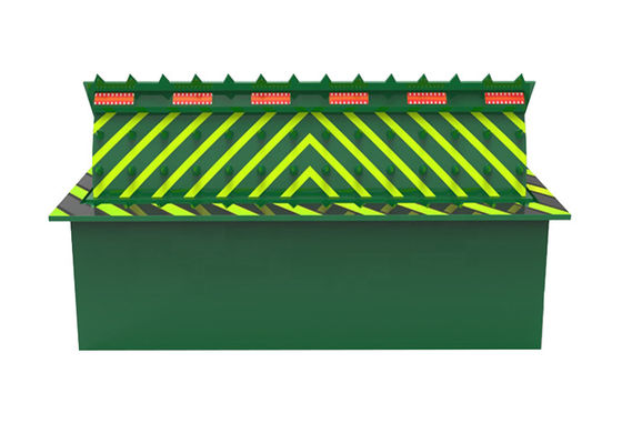 उच्च सुरक्षा अभिगम नियंत्रण के लिए 16 मिमी मोटाई 3.7KW PLC नियंत्रण हाइड्रोलिक रोड ब्लॉकर