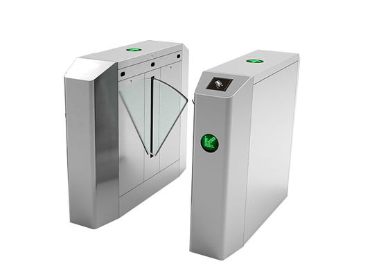 सुरक्षित अभिगम नियंत्रण के लिए SS304 स्टेनलेस स्टील द्वि-दिशात्मक IP44 रेटेड वापस लेने योग्य फ्लैप बैरियर गेट